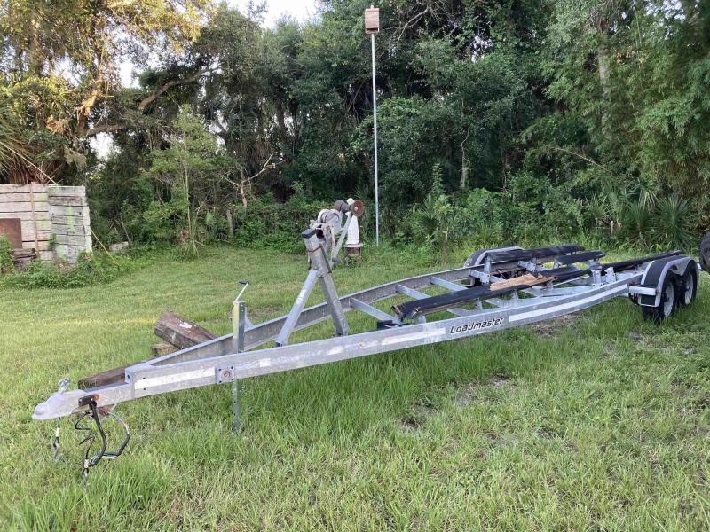 2003 Loadmaster 24'-28' 10K Boat Trailer 2003 Loadmaster 24'-28' 10K Boat Trailer