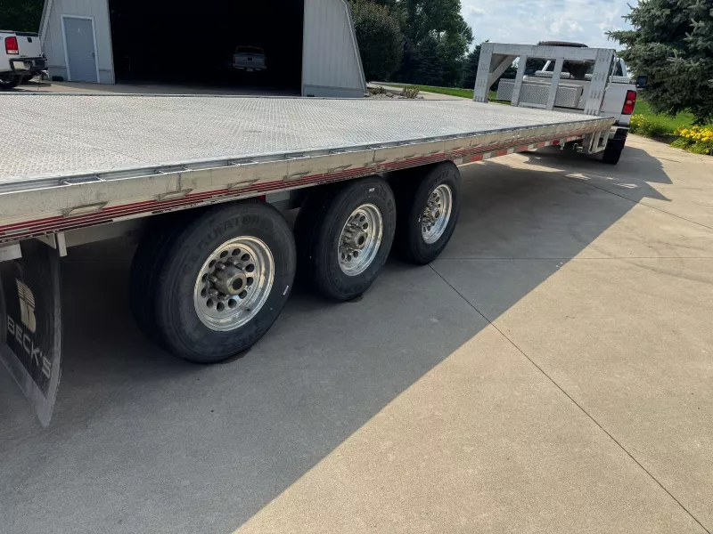used Equipment / Flatbed Trailers Montrose  for sale, in Blissfield, MI Thumbnail 5