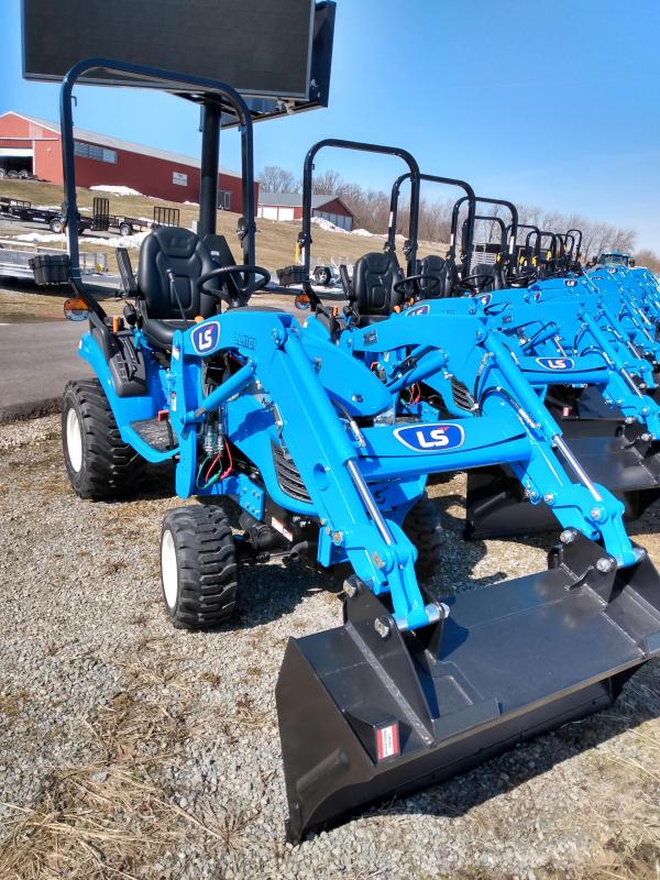 2020 Triple LS Tractor MT125 HST Loader, Backhoe, Mower