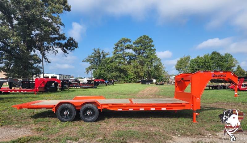 2022 Diamond C Trailers 82x24 HDT-208 Equipment Trailer 2022 Diamond C Trailers 82x24 HDT-208 Equipment Trailer