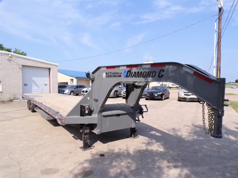 2023 Diamond C Trailers 102x35 Fmax 212  Equipment Trailer nMKj6uublj4v