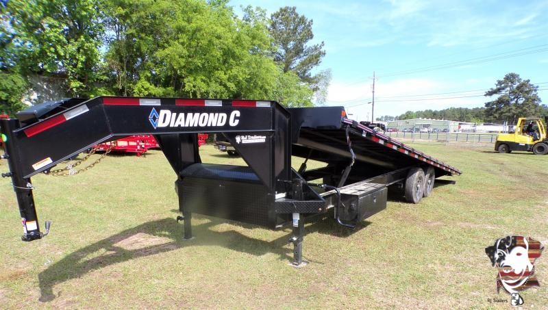 2021 Diamond C Trailers 102 x 26 DET 207 Equipment Trailer 2021 Diamond C Trailers 102 x 26 DET 207 Equipment Trailer