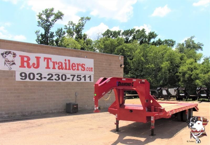 2020 Diamond C Trailers 102 X 25 FMAX210 Equipment Trailer 2020 Diamond C Trailers 102 X 25 FMAX210 Equipment Trailer