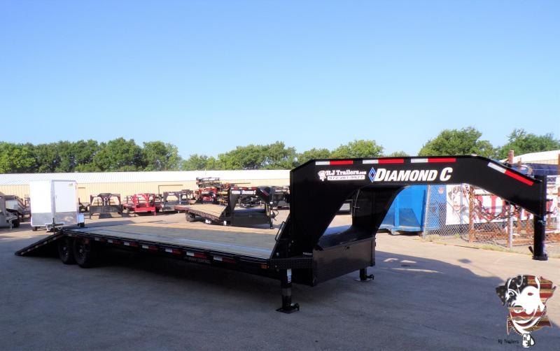 2022 Diamond C Trailers 102x32 HDT FMAX-207 Flatbed Trailer 2022 Diamond C Trailers 102x32 HDT FMAX-207 Flatbed Trailer