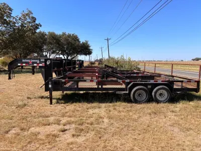 4 - 20ft 2022 Southwest Gooseneck Trailers - $5k each