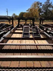 used Equipment / Flatbed Trailers Southwest Gooseneck  for sale, in Seguin, TX Thumbnail 2