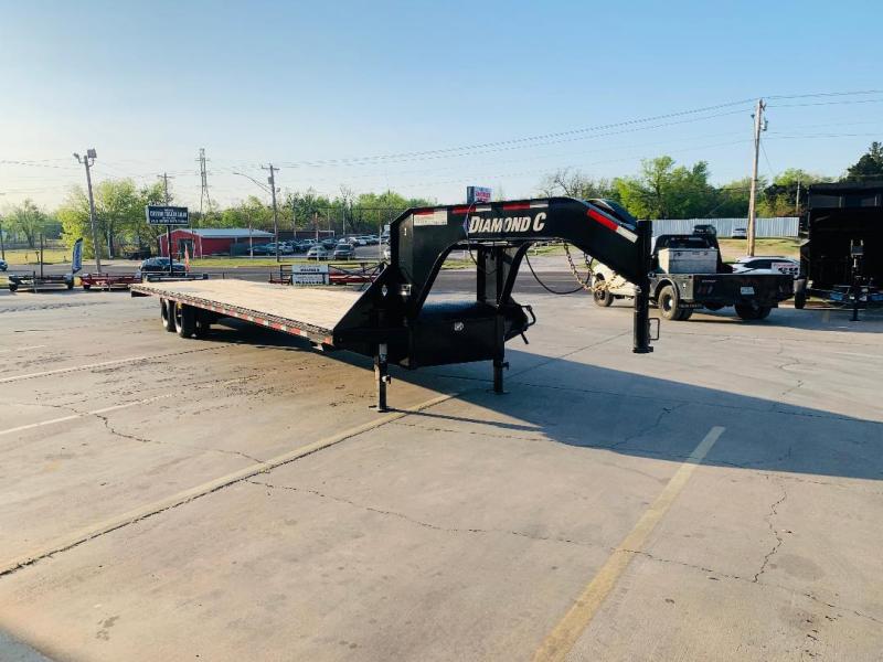 USED 2019 Diamond C Trailers 40' X 102" EGINEERED BEAM GOOSENECK FLATBED TRAILER USED 2019 Diamond C Trailers 40' X 102" EGINEERED BEAM GOOSENECK FLATBED TRAILER