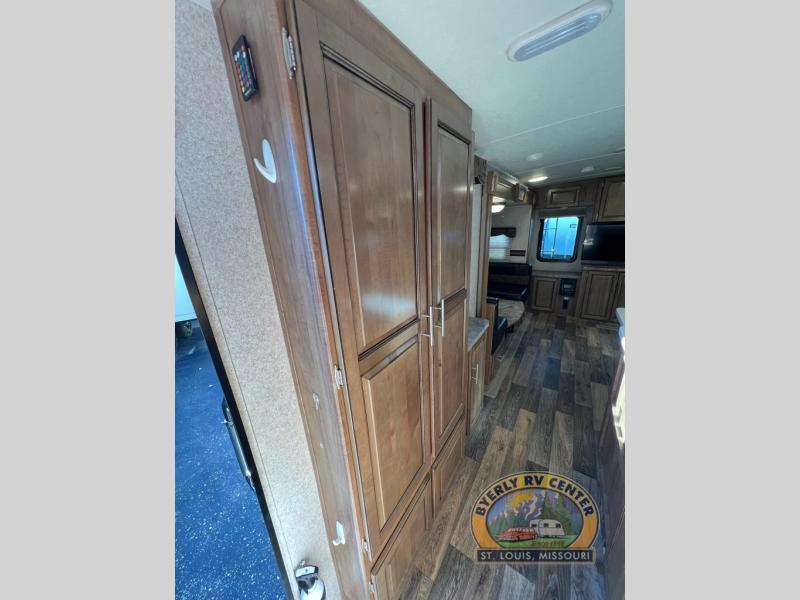 used Travel Trailers Forest River Rockwood for sale, in Eureka, MO Thumbnail 17