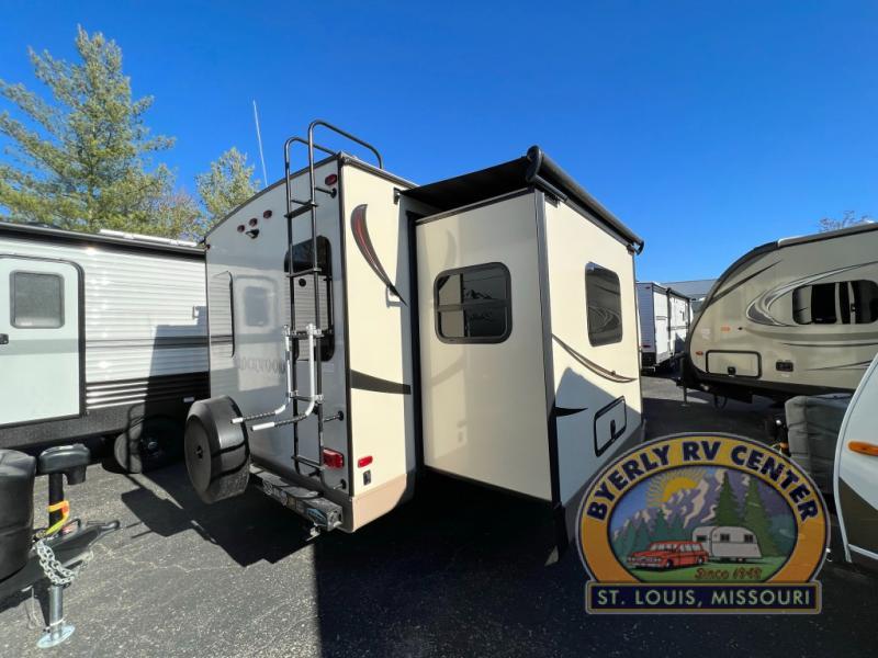 used Travel Trailers Forest River Rockwood for sale, in Eureka, MO Thumbnail 7