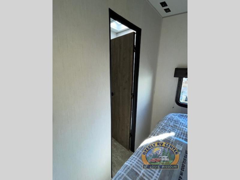 new Toy Haulers Forest River Vengeance Rogue for sale, in Eureka, MO Thumbnail 10