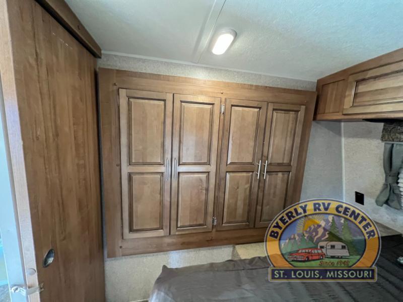 used Travel Trailers Forest River Rockwood for sale, in Eureka, MO Thumbnail 18