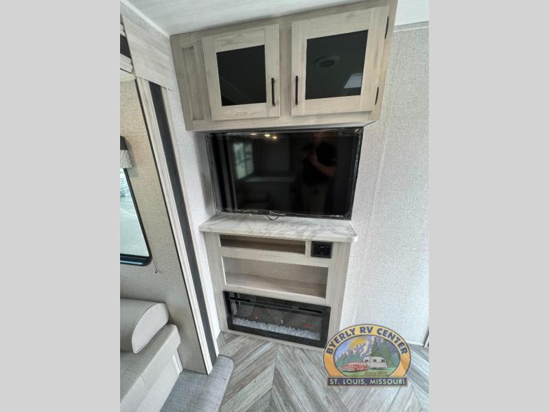 new Travel Trailers East To West Della Terra for sale, in Eureka, MO Thumbnail 8