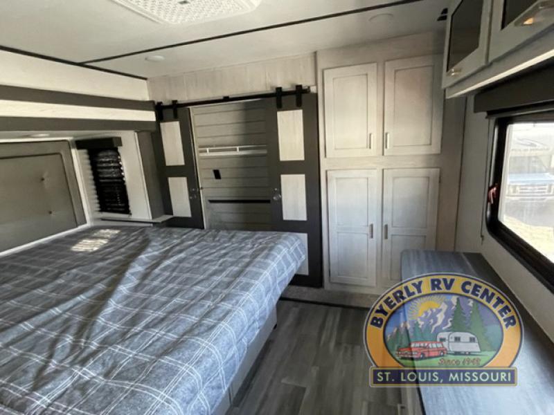 new Fifth Wheel Trailers Keystone RV Sprinter Limited for sale, in Eureka, MO Thumbnail 20