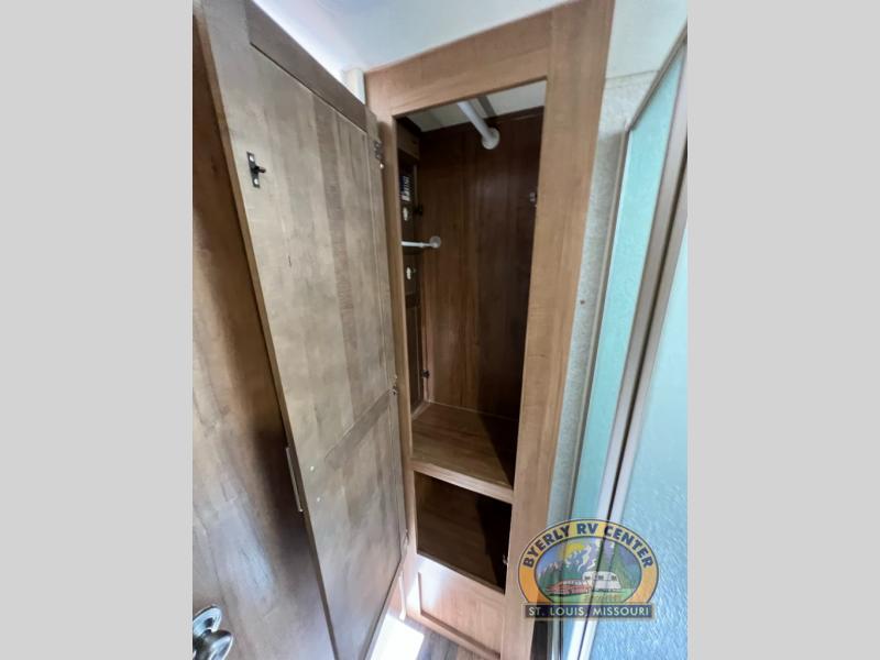 used Travel Trailers Forest River Rockwood for sale, in Eureka, MO Thumbnail 25