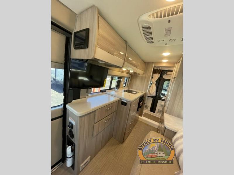 new Camper / RV Thor Motor Coach Sequence for sale, in Eureka, MO Thumbnail 16