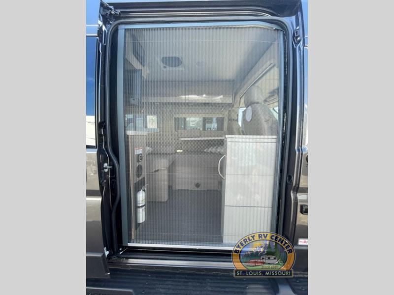 new Camper / RV Thor Motor Coach Sequence for sale, in Eureka, MO Thumbnail 6