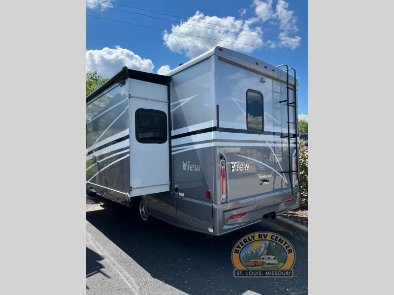 new Camper / RV Winnebago View for sale, in Eureka, MO Thumbnail 4
