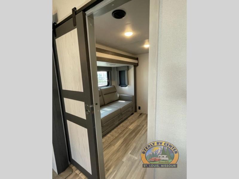 new Fifth Wheel Trailers Keystone RV Sprinter Limited for sale, in Eureka, MO Thumbnail 11