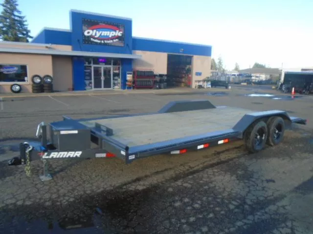 2026 Lamar 8.5x20 10K Classic Car Hauler (CC) With Dove Tail / Winch Plate