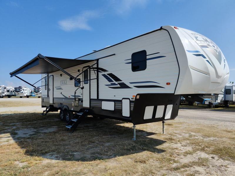 2022 Palomino Puma Unleashed 382THS Other Trailer 2022 Palomino Puma Unleashed 382THS Other Trailer