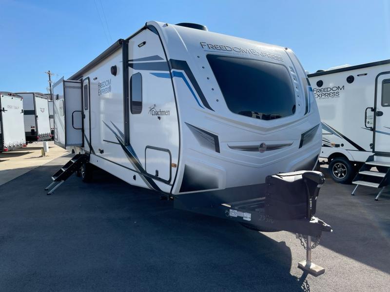 2022 Coachmen Freedom Express Liberty Edition 320BHDSLE Travel Trailer 2022 Coachmen Freedom Express Liberty Edition 320BHDSLE Travel Trailer