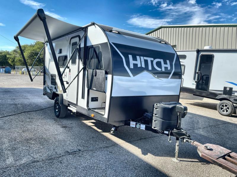 2022 Cruiser RV Hitch 17BHS Travel Trailer 2022 Cruiser RV Hitch 17BHS Travel Trailer