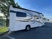 used Camper / RV Thor Motor Coach  for sale, in Staunton, VA Thumbnail 2