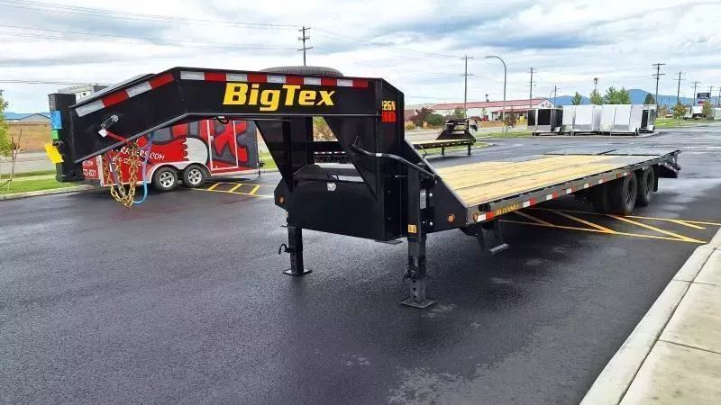 2026 Big Tex Trailers 102" x 25' with 5' Dove Tail Gooseneck Deckover Trailer