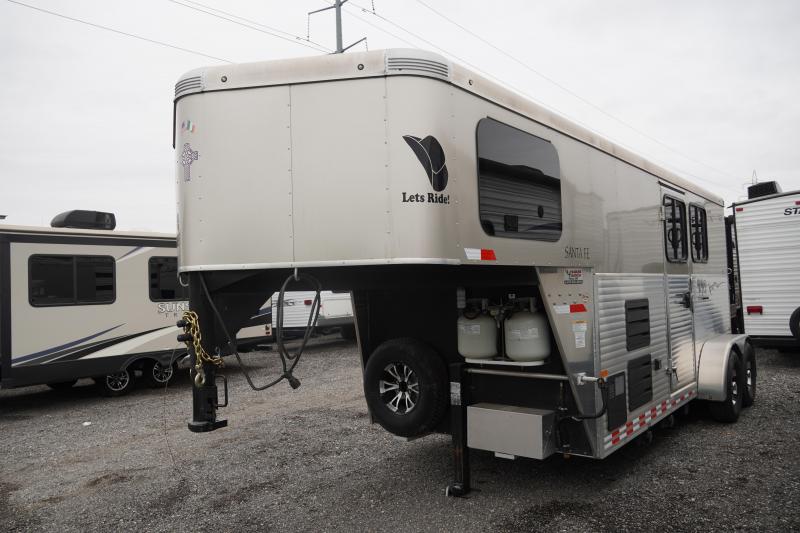 2016 Sundowner Trailers Santa Fe Horse Trailer 2016 Sundowner Trailers Santa Fe Horse Trailer