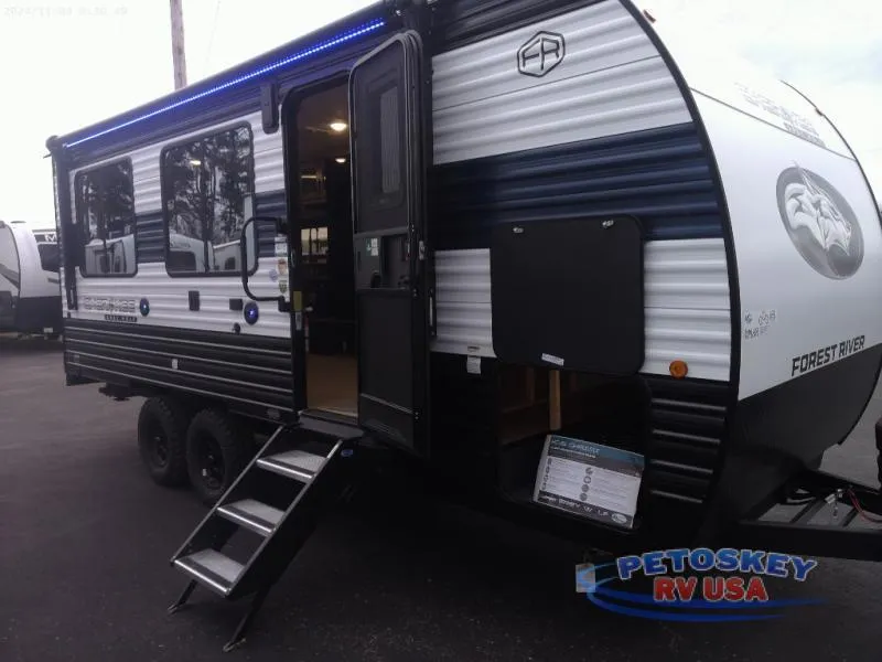 2026 Forest River cherokee grey wolf 18rr