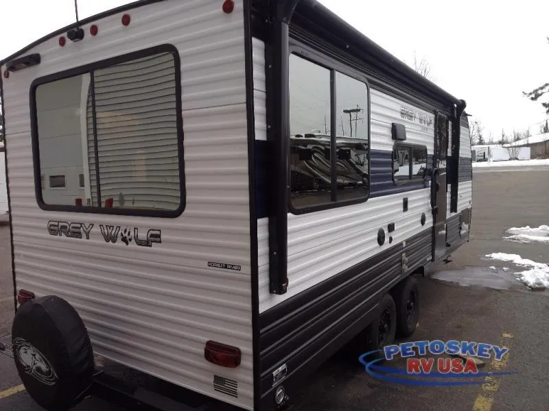 2024 Forest River cherokee grey wolf 20rdse