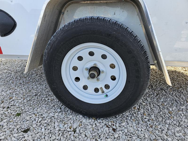 used Cargo (Enclosed) Trailers Interstate  for sale, in Bainbridge, IN Thumbnail 2