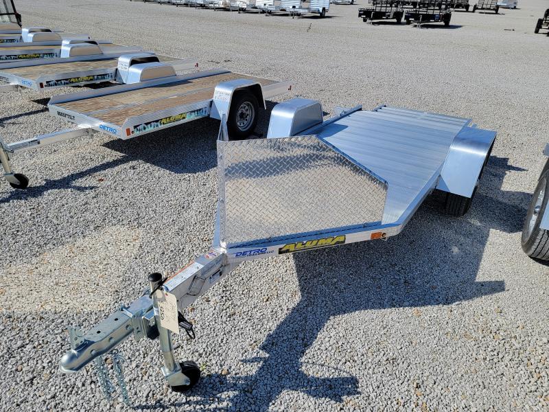 2022 Aluma MC10 Motorcycle Trailer 2022 Aluma MC10 Motorcycle Trailer