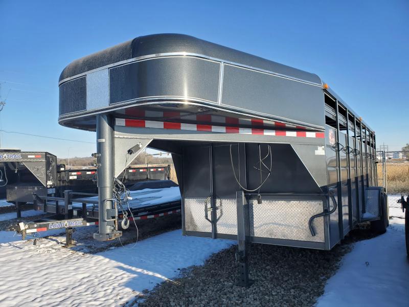 2020 Maxwell 6'8"x20" Prostar Brush Popper Livestock Trailer 2020 Maxwell 6'8"x20" Prostar Brush Popper Livestock Trailer
