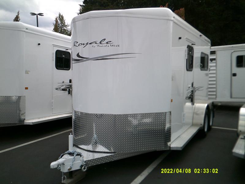 2023 Trails West Manufacturing Royale Plus Horse Trailer 2023 Trails West Manufacturing Royale Plus Horse Trailer
