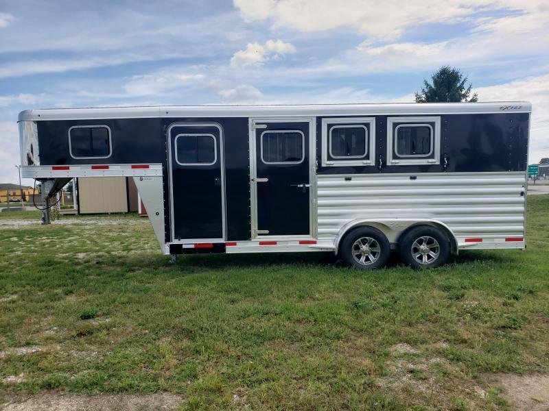 2022 Exiss 7300 Gooseneck Horse Trailer 2022 Exiss 7300 Gooseneck Horse Trailer