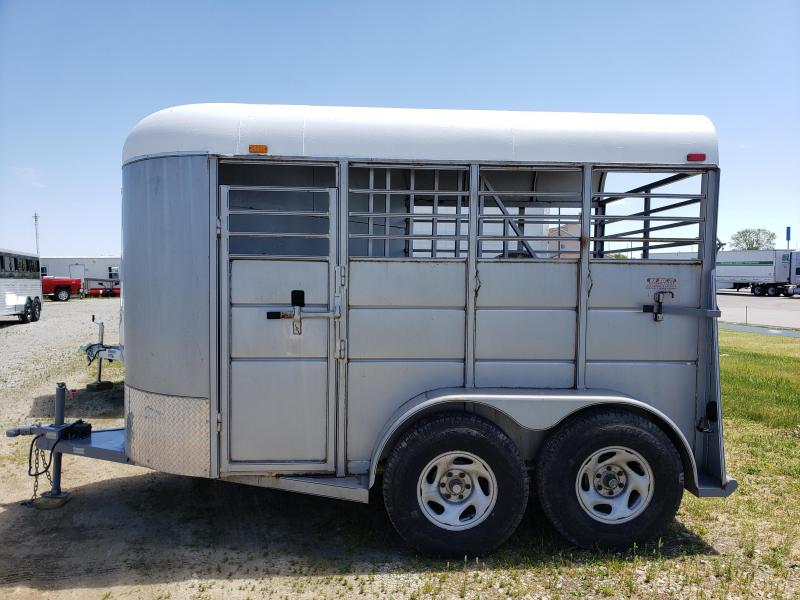 2007 Calico Trailers 2 Horse Slant Horse Trailer 2007 Calico Trailers 2 Horse Slant Horse Trailer