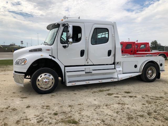 2014 Freightliner SportChassis 2014 Freightliner SportChassis