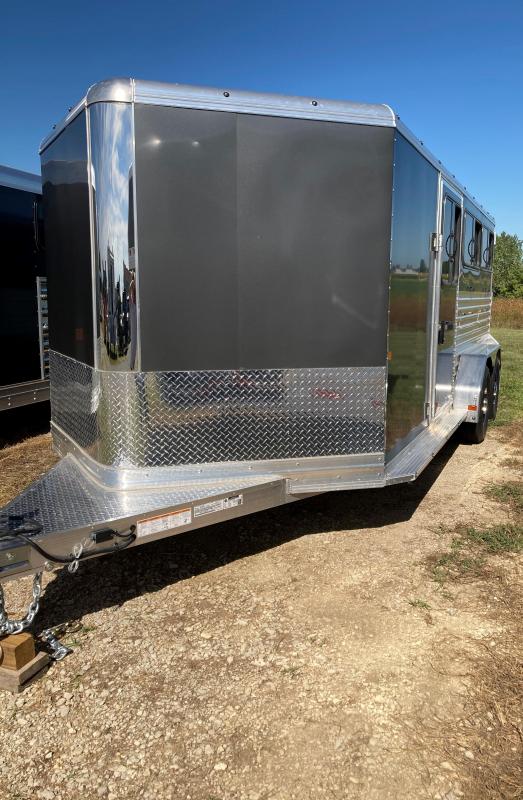 2021 Exiss Trailers Exiss Exhibitor 720 W BP Livestock Trailer 2021 Exiss Trailers Exiss Exhibitor 720 W BP Livestock Trailer