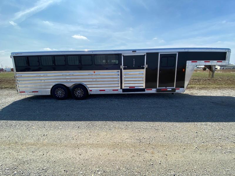 2020 Exiss Exhibitor 8026 Livestock Trailer 10 Pen 2020 Exiss Exhibitor 8026 Livestock Trailer 10 Pen