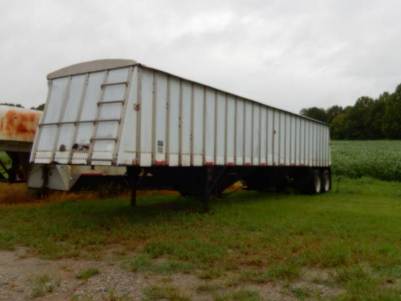 1984 Merrit 40 FOOT ALUMINUM HOPPER BOTTOM TRAILER 1984 Merrit 40 FOOT ALUMINUM HOPPER BOTTOM TRAILER