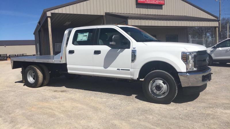 CM RD Truck Bed CM RD Truck Bed