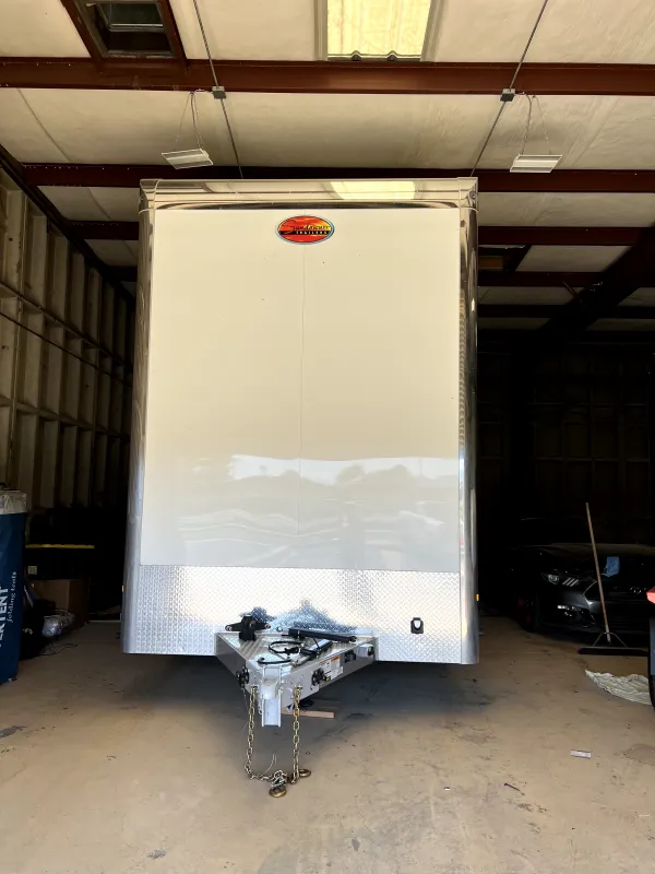 2024 Sundowner Stacker car hauler 28' with generator