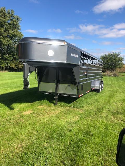 2019 16' Pacesetter Trailers Livestock Truck Boxes (Livestock and Dog) 2019 16' Pacesetter Trailers Livestock Truck Boxes (Livestock and Dog)