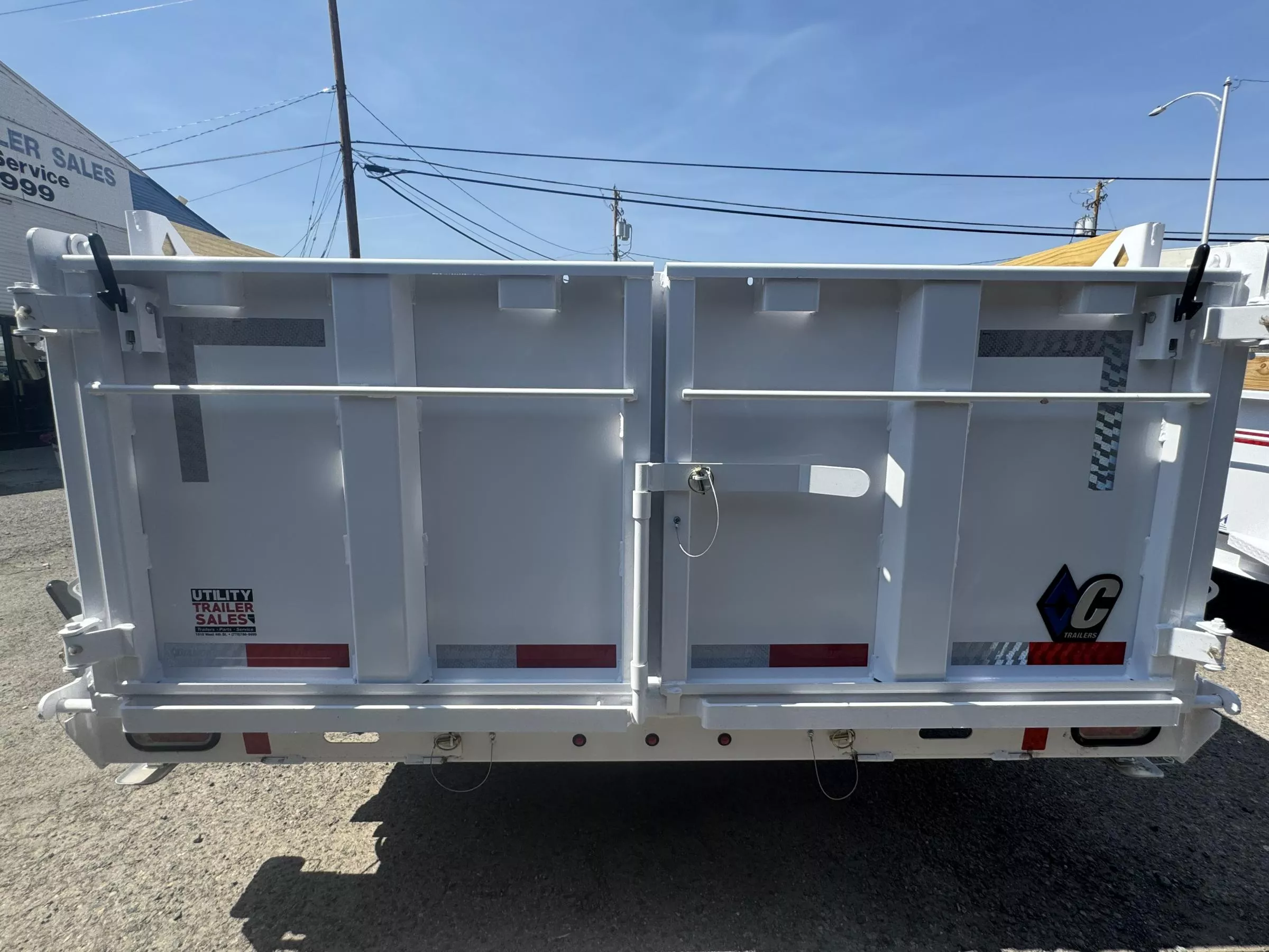 2025 Diamond C LPT 14' 32" Sides Pacesetter Edition - 14.9K Telescopic Dump Trailer 6a202Kbnx0nm