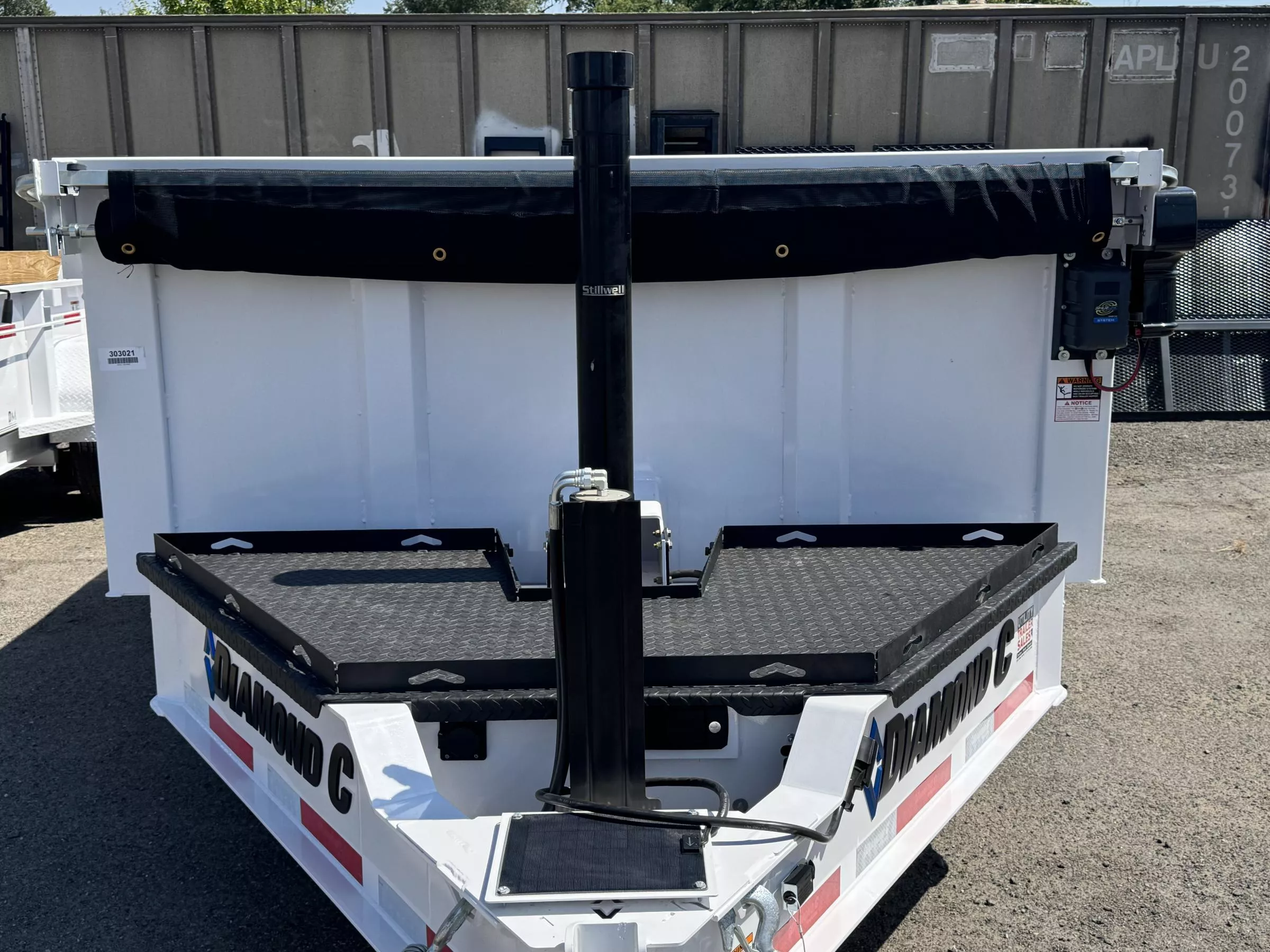 2025 Diamond C LPT 14' 32" Sides Pacesetter Edition - 14.9K Telescopic Dump Trailer 85nGSm71nu1a