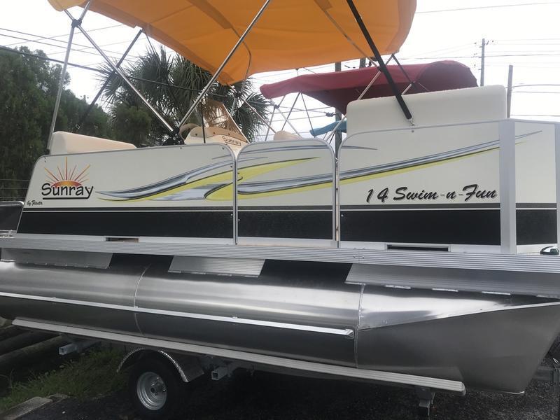 2022 Fiesta Saltwater Pontoons 14' Sunray Swim - N - Fun 2022 Fiesta Saltwater Pontoons 14' Sunray Swim - N - Fun