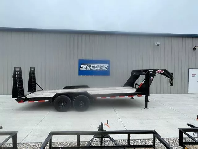 2024 LONGHORN 83X20 LO BOY GOOSENECK CAR HAULER /EQUIPMENT HAULER