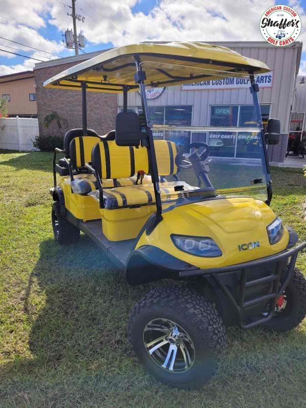 2021 ICON i60L Lifted 6 passenger Golf Cart 2021 ICON i60L Lifted 6 passenger Golf Cart