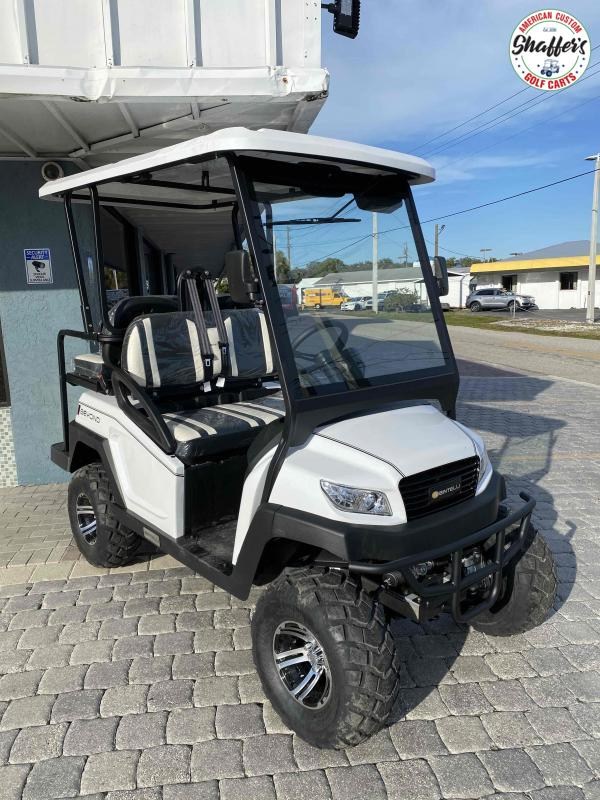 2022 Bintelli Beyond 4pr LIFTED White Golf Cart 2022 Bintelli Beyond 4pr LIFTED White Golf Cart
